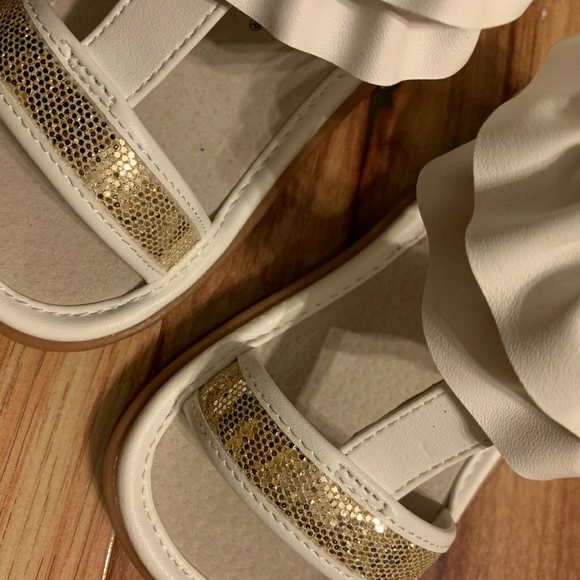 Mooshu Trainers - Picture 3 of 4